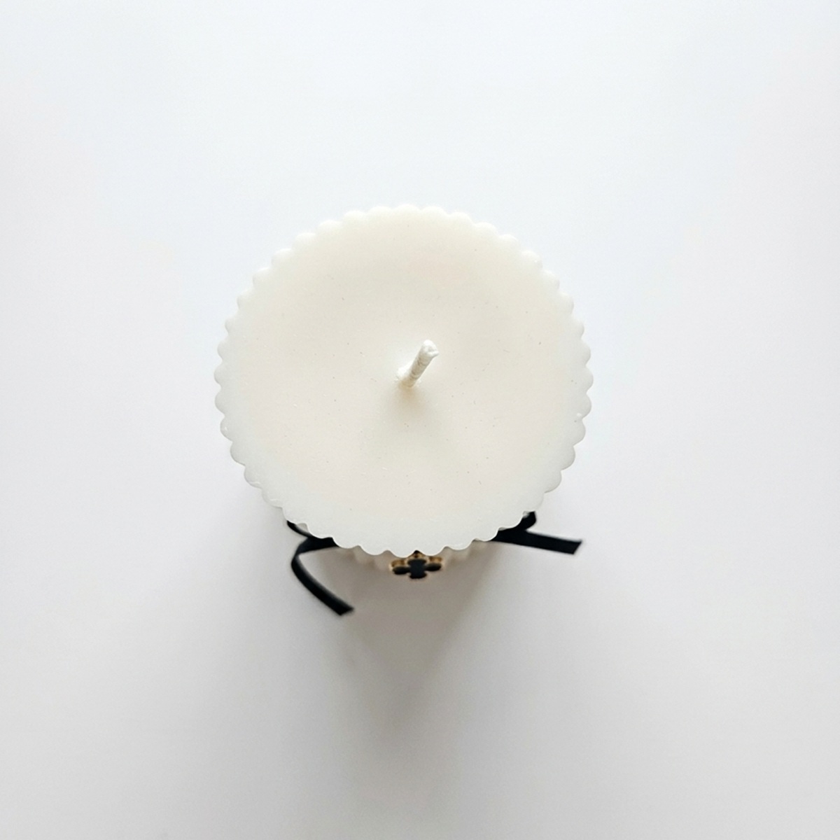 Bougie Silhouette - Blanche / Noix de coco islandaise